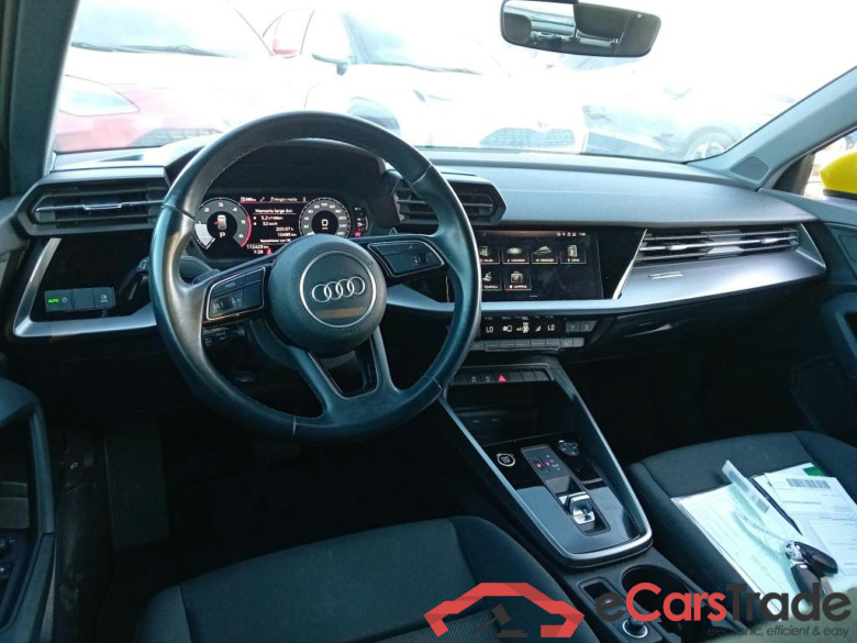 AUDI A3 / 2020 / 5P / berlina con portón Sportback 30 TDI 85kW (116CV) S tronic #3