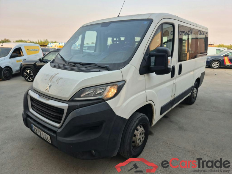 PEUGEOT Boxer / 2014 / 4P / combi Combi 5/9 Pl 330 L1H1 BlueHDi 88KW (120)
