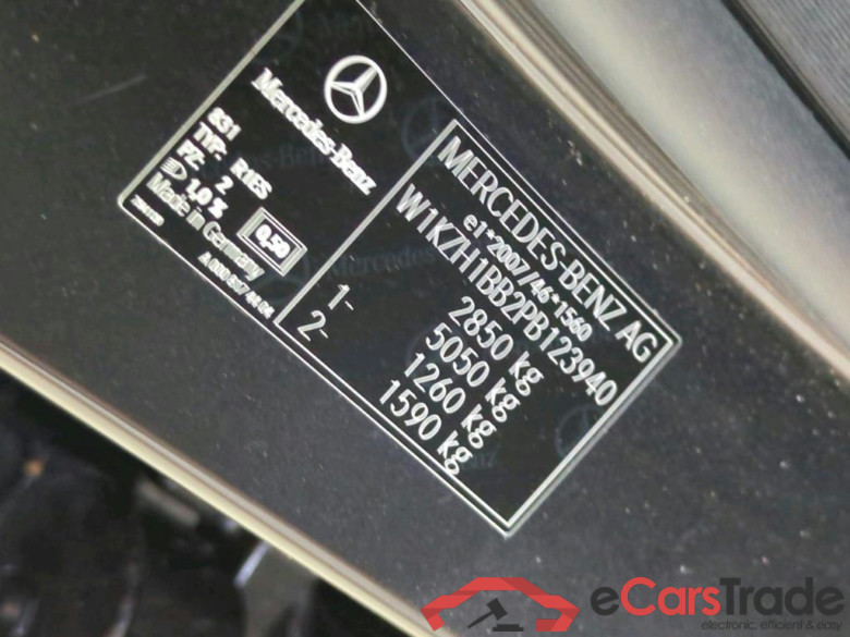 E -Klasse T-Modell E 300 de 4Matic (213.211)AMG 2.0 AMG Line 225KW AT9 E6d #4