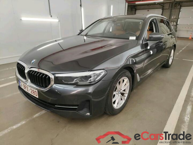 BMW 5 Reeks Touring 5 Reeks Touring 518d Aut. (100 kW) (Mild Hybrid) 100kW/136pk  5D/P Auto-8