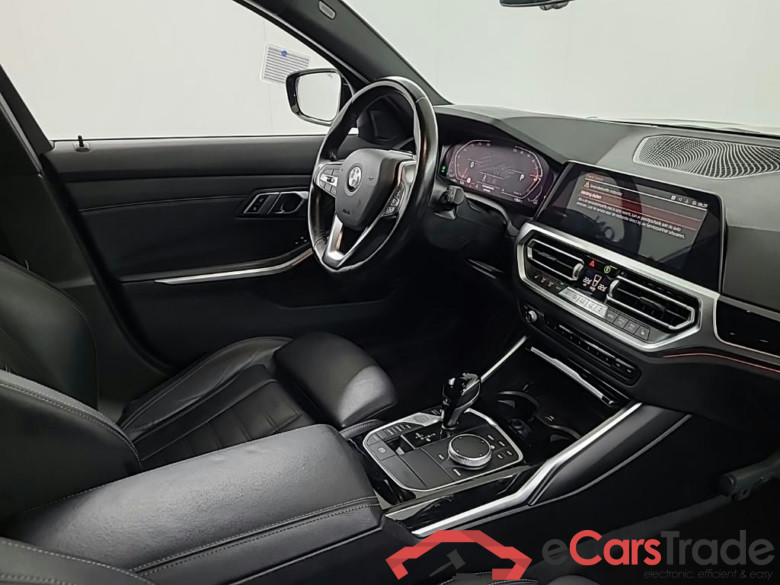 BMW 3-serie Touring 318iA 5D 115kW #6