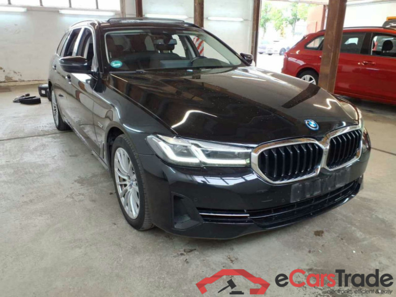 BMW 530e 