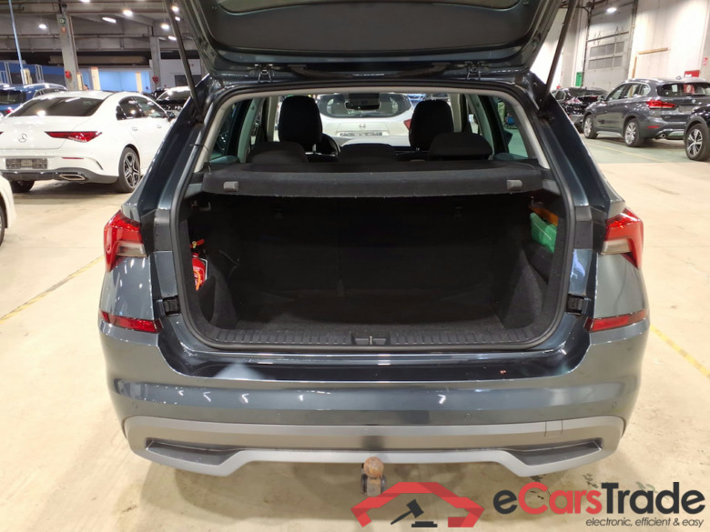 SKODA KAMIQ 1.0 TSI Ambition DSG #3