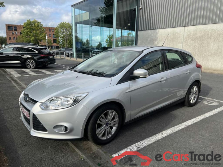 FORD Focus 1.6i Ti-VCT Trend Powershift