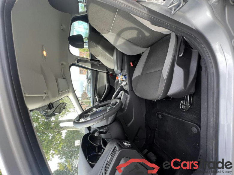 FORD Focus 1.6i Ti-VCT Trend Powershift #5