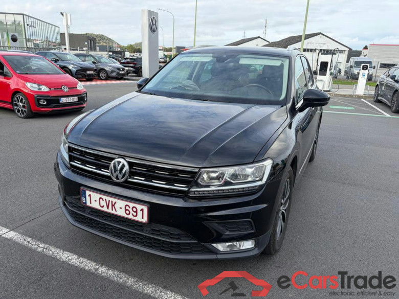 VOLKSWAGEN Tiguan Tiguan Comfortline 2.0 TDI SCR BMT 85 kW (115 ch) 6 vitesses manuel