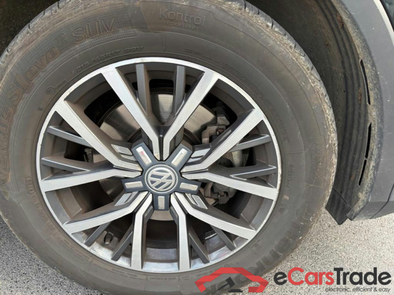 VOLKSWAGEN Tiguan Tiguan Comfortline 2.0 TDI SCR BMT 85 kW (115 ch) 6 vitesses manuel #3