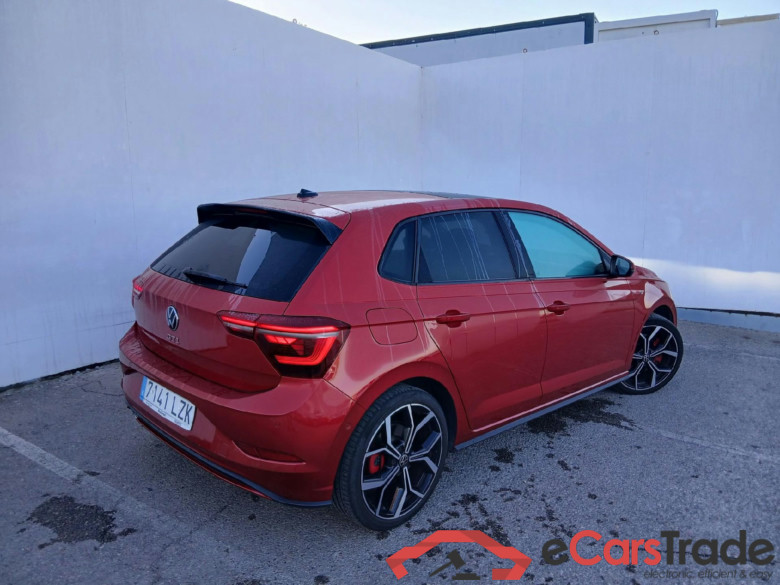 VOLKSWAGEN Polo / 2021 / 5P / berlina con portón GTI 2.0 TSI 152kW (207CV) DSG #2