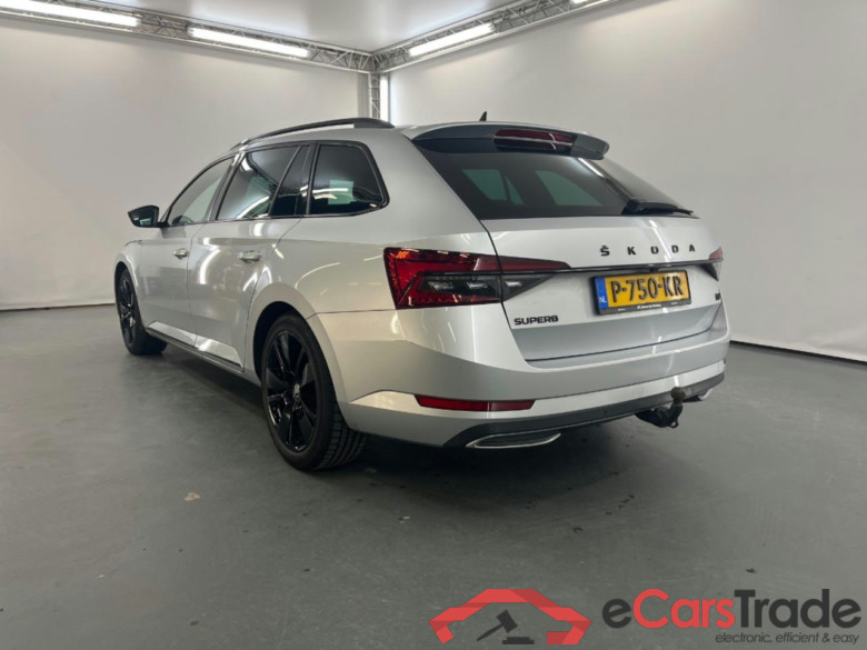SKODA Superb Combi 1.4 TSI iV Sportline Business #3