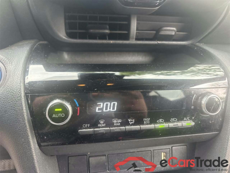 TOYOTA Yaris Cross 1.5 Hybrid Dynamic #6