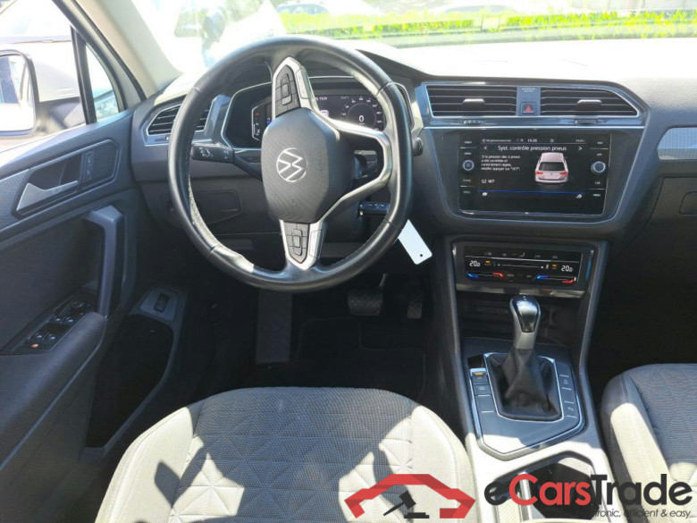 Volkswagen Tiguan 2.0 TDI Aut. LED Virtual Navi Camera Klima PDC ... #6