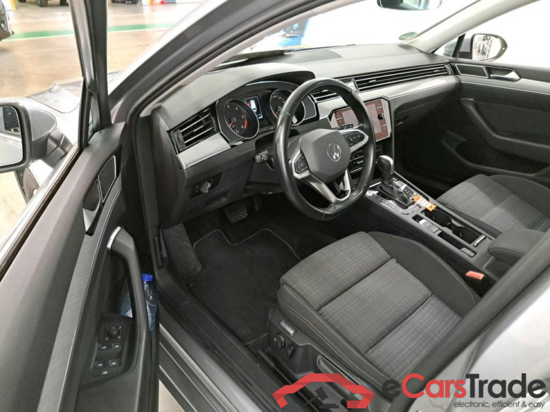 VOLKSWAGEN Passat 2.0 TDI 90KW MSQ VARIANT STYLE BUSINESS #5