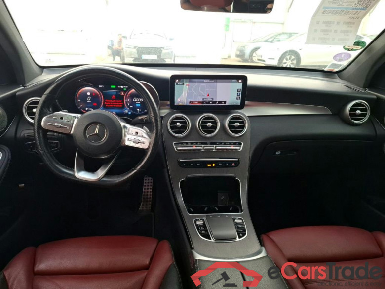 MERCEDES-BENZ GLC Coupe / 2019 / 5P / Coupé 2.0 GLC 300 DE AMG LINE 4MATIC #6