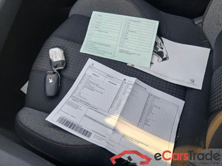 PEUGEOT 5008 / 2020 / 5P / todoterreno 1.5 BlueHDi 96kW (130CV) S&S Active #5