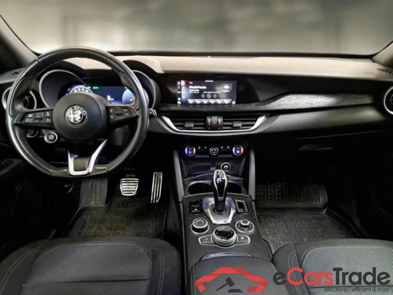 ALFA ROMEO STELVIO / 2017 / 5P / SUV 2.2 TD 160 CV SUPER AT8 RWD #3
