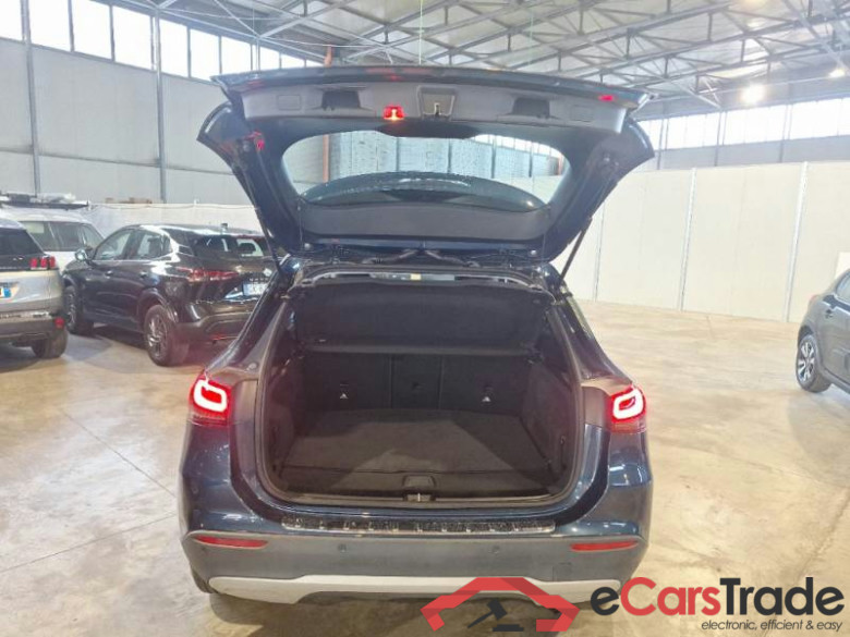 MERCEDES-BENZ GLA / 2020 / 5P / CROSSOVER GLA 180 D AUTOMATIC BUSINESS EXTRA #5