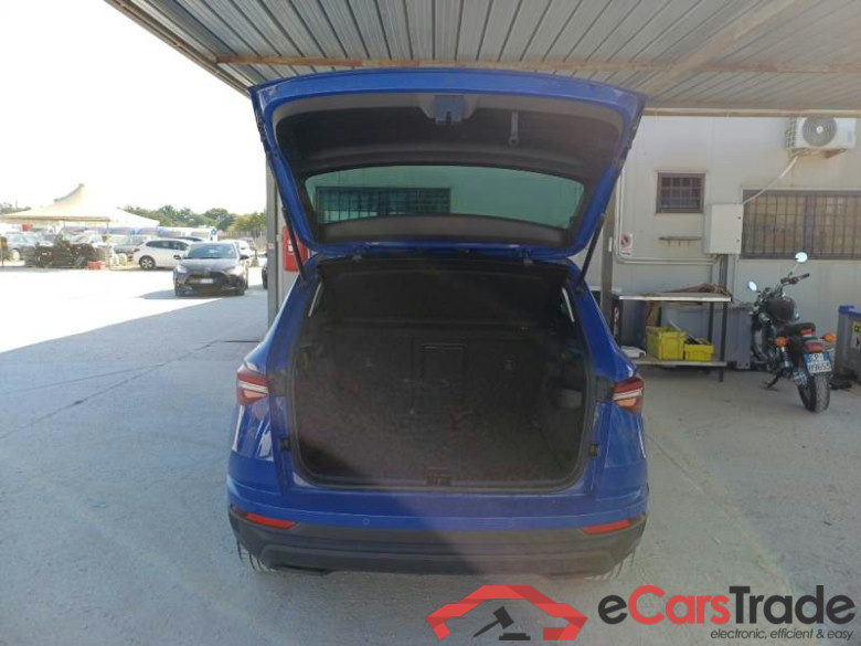 SKODA KAROQ / 2022 / 5P / SUV 2.0 TDI 85KW EVO SCR EXECUTIVE DSG #5