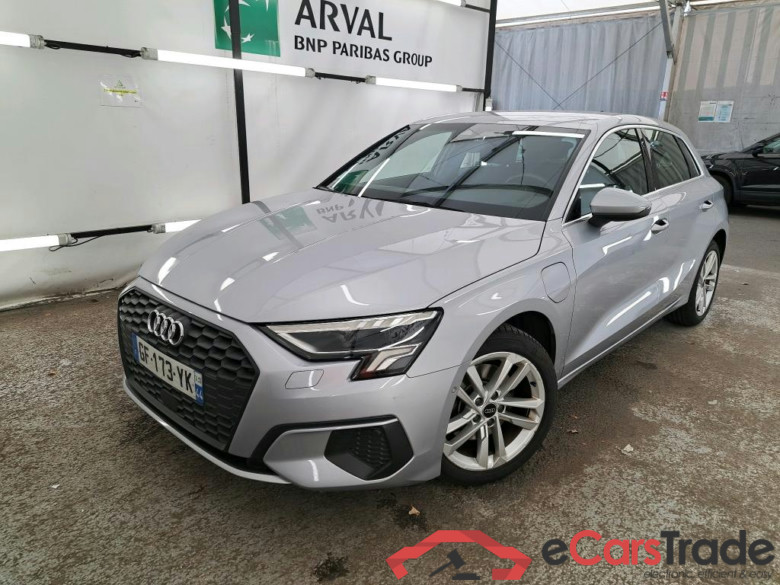 AUDI A3 Sportback / 2020 / 5P / Berline 40 TFSI e 204 S Tronic Business Line
