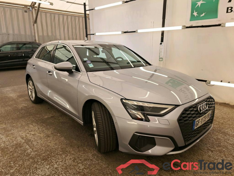 AUDI A3 Sportback / 2020 / 5P / Berline 40 TFSI e 204 S Tronic Business Line #5