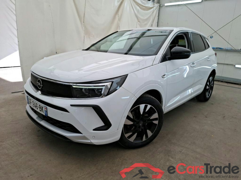 Grandland X Elegance Business 1.5 130CV BVA8 E6d