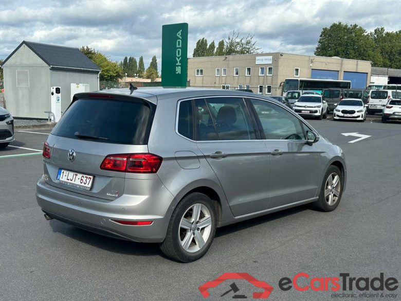 VOLKSWAGEN Golf Sportsvan Golf Sportsvan Highline 1.6 TDI BlueMotion Technology 81 kW (110 ch) 7 vitesses DSG #2
