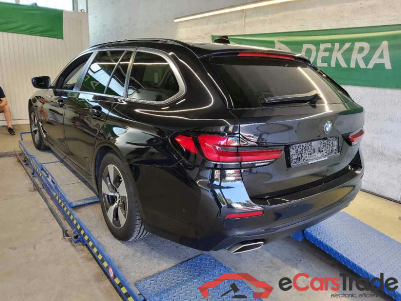 BMW 5 Touring (G31)(2017->) DE - Kb5 520 d Mild-Hybrid EU6d, xDrive, (Facelift) 2020 - 2024 #4