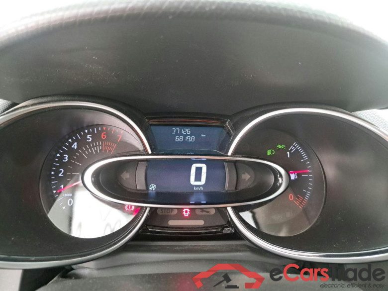 Clio IV Intens 0.9 TCe 90CV BVM5 E6 #6