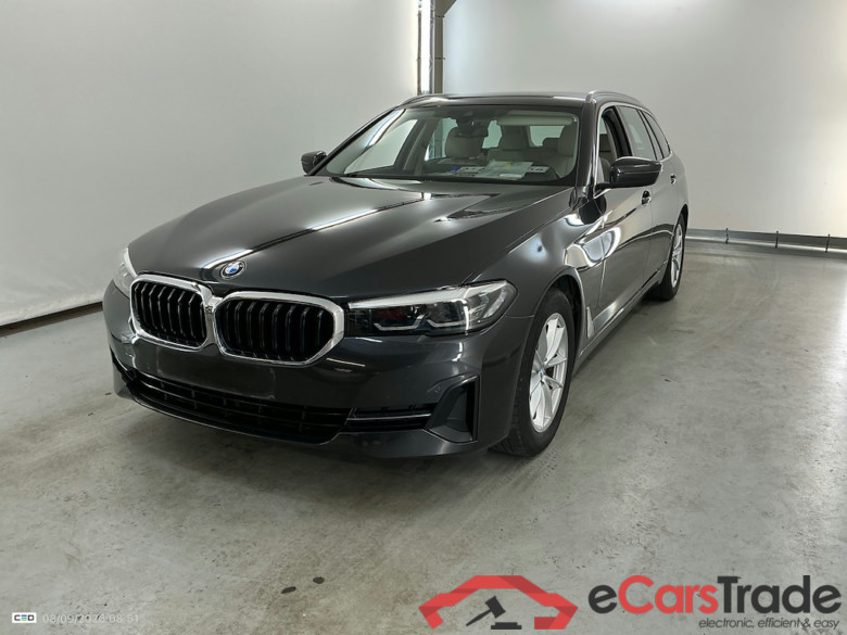 BMW 5 SERIES TOURING 2.0 518D 100KW TOURING AUTO #1