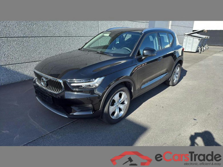 VOLVO XC40 1.5 T3 Momentum Pro Geartronic #1