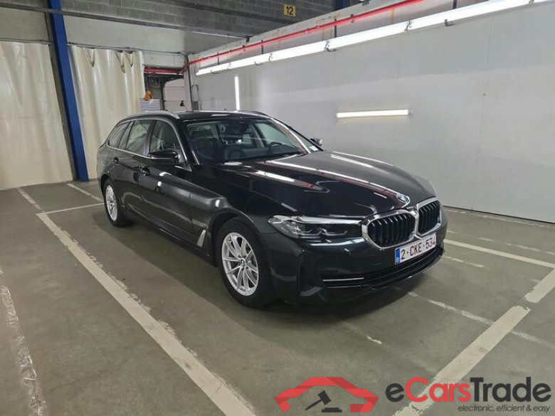 BMW 5 Reeks Touring 5 Reeks Touring 518d Aut. (100 kW) (Mild Hybrid) 100kW/136pk  5D/P Auto-8 #2