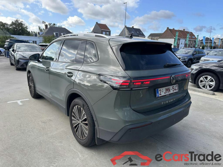 VOLKSWAGEN Tiguan 1.5 eTSI mHEV ACT Life Business Premium OPF DSG #4