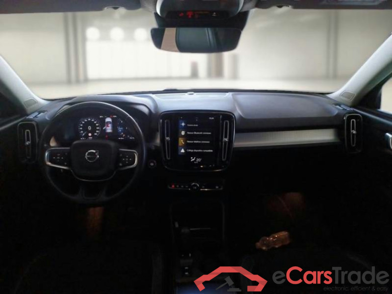 VOLVO XC40 / 2017 / 5P / SUV D3 AWD GEARTRONIC BUSINESS PLUS #4