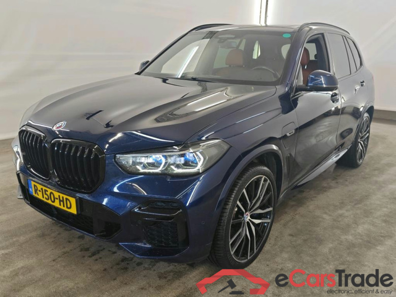 BMW X5 xDrive45e 5d #1