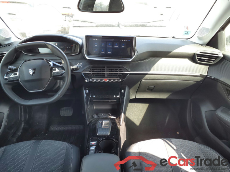 PEUGEOT 208  PEUGEOT 208  Allure Hybrid 110 ch e-DCS6 + pack access #4