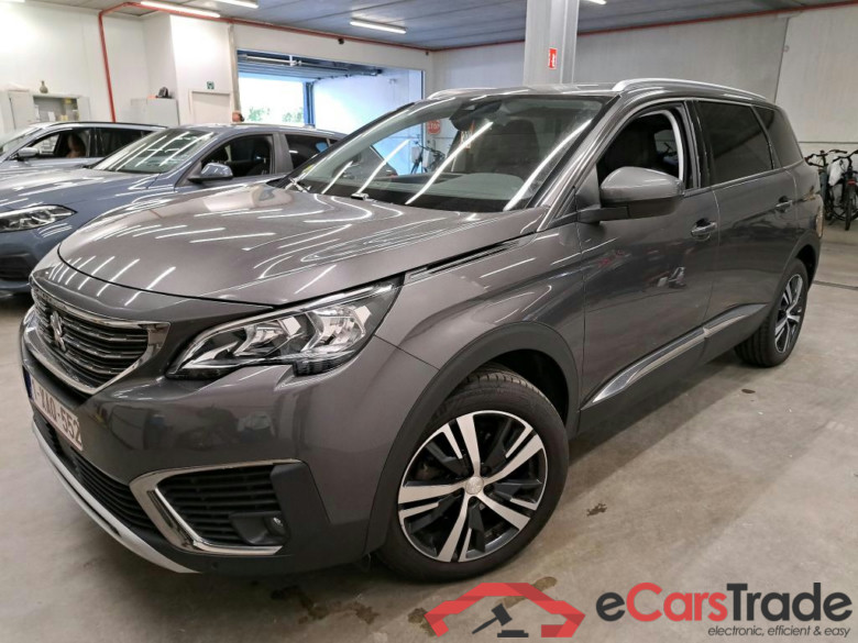 PEUGEOT - PEU 5008 BlueHDi 130PK Allure #1