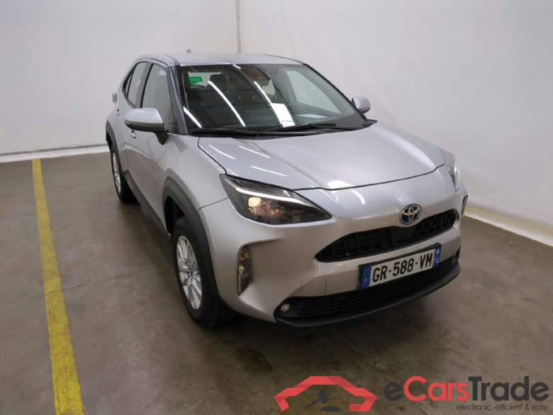 TOYOTA Yaris Cross Hybride / 2021 / 5P / SUV 1.5 HYBRID 116H DYNAMIC BUSINESS BEY AWD #2
