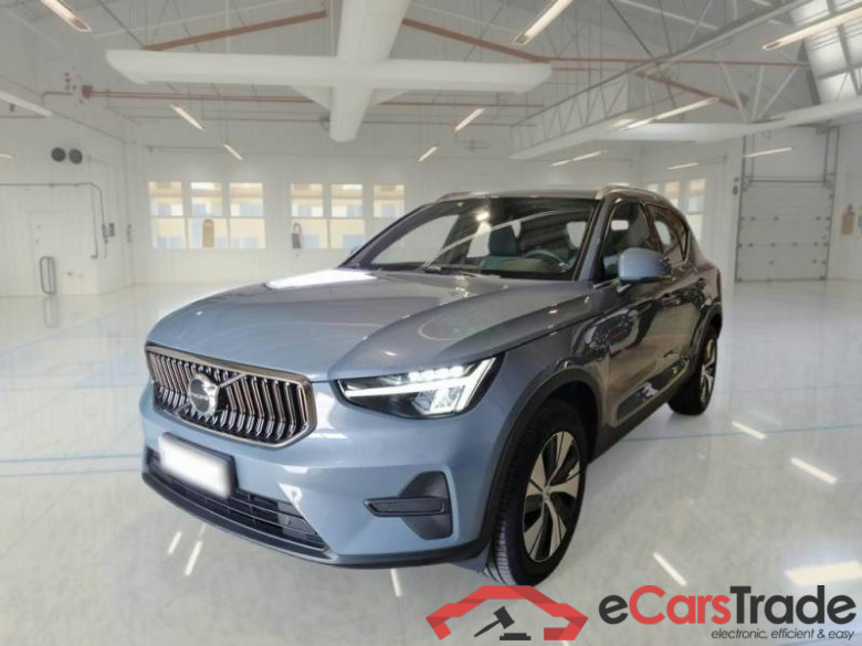 VOLVO XC40 / 2021 / 5P / SUV T4 Recharge Plug-in auto Core #1