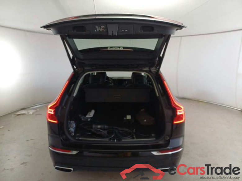VOLVO XC60 / 2017 / 5P / SUV T6 Plug-in AWD auto Recharge Ins. Exp #5