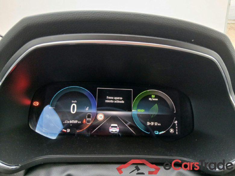 RENAULT Captur / 2020 / 5P / todoterreno Zen E-TECH Híbrido enchufable 160cv #4