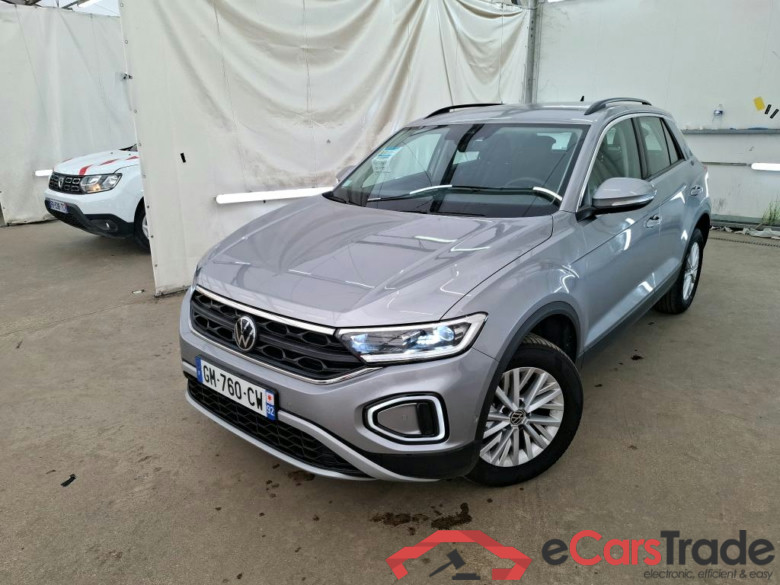 VOLKSWAGEN T-Roc / 2021 / 5P / SUV 1.5 TSI 150 EVO LIFE PLUS DSG7