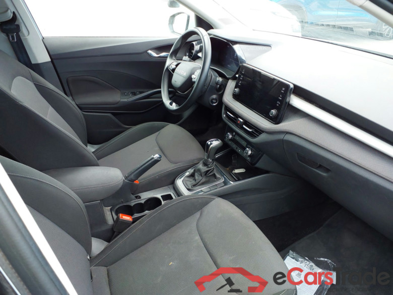 SKODA Fabia 1.0 TSI 85kW (115CV) DSG 7 vel. AutomÃ¡tico Selection(Winterpack) #3