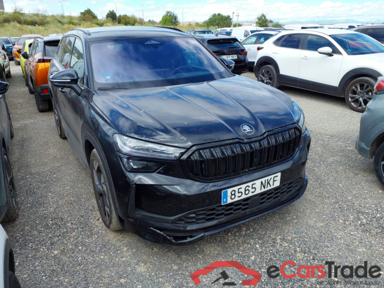SKODA Kodiaq 1.5 TSI iV 150 kW DSG 6 vel. HÃ­brido Enchufable (5 Sportline(Winterpack)