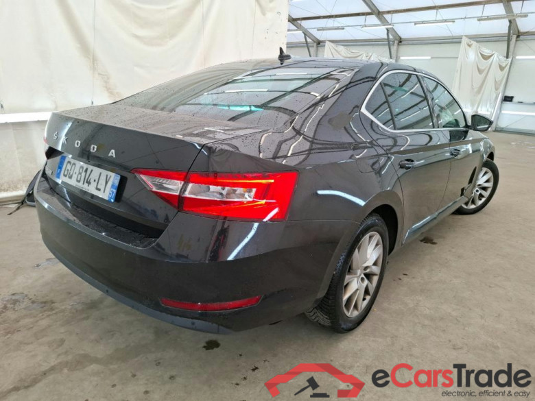 Superb Berline Business 2.0 TDI 150CV BVA7 E6d #3