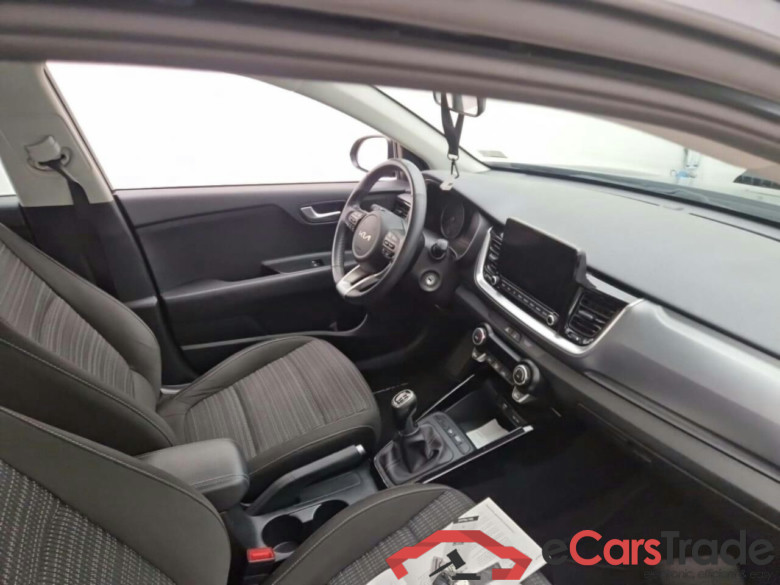 KIA Stonic 1.0 T-GDi MHEV Dyn L #3