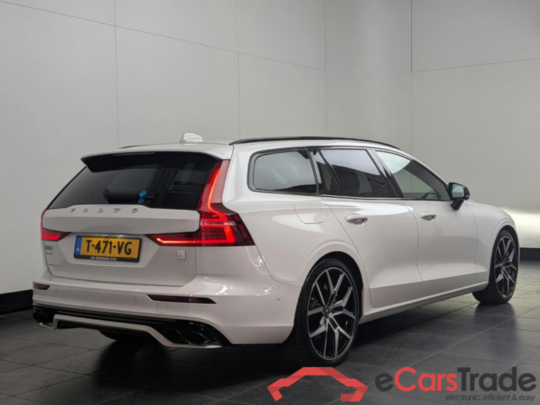 VOLVO V60 2.0 T8 AWD PstrEn #3