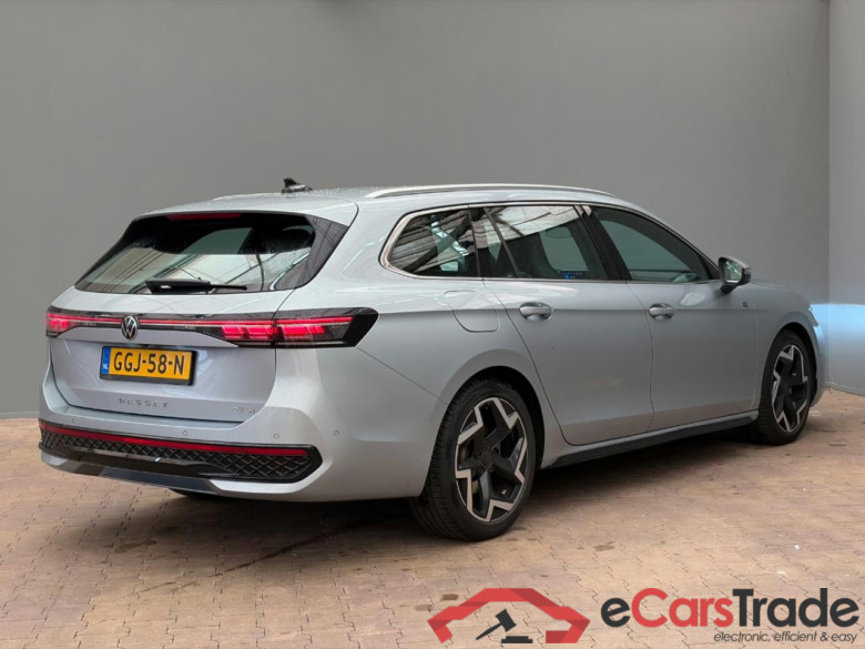 VOLKSWAGEN PASSAT VARIANT 1.5 eTSI R-Line Bns #3