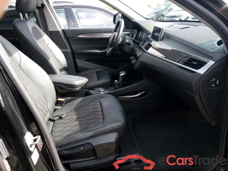 BMW X1 / 2019 / 5P / todoterreno xDrive25e #6