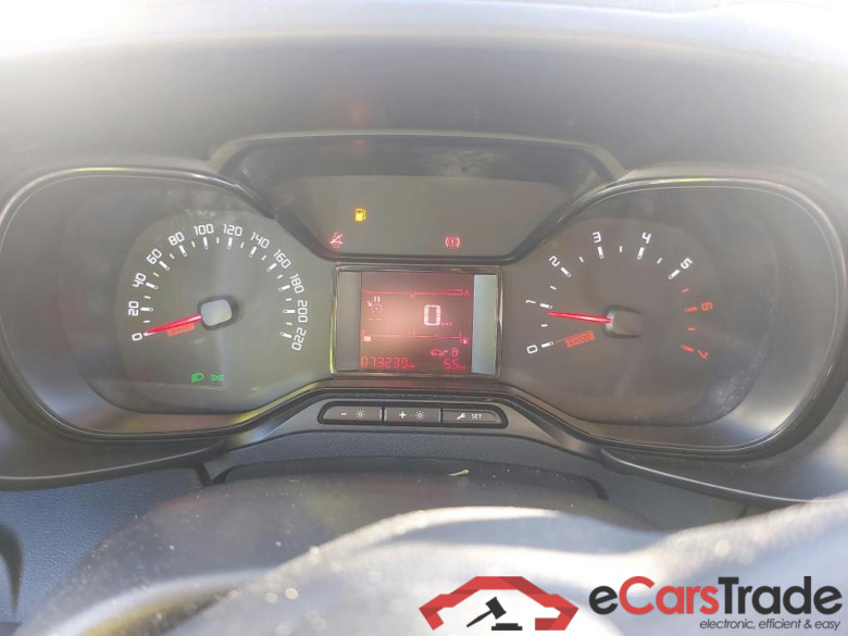 CITROEN Berlingo / 2018 / 5P / furgón derivado de turismo Doble Cab. Talla XL BlueHDi 100 CONTROL #4