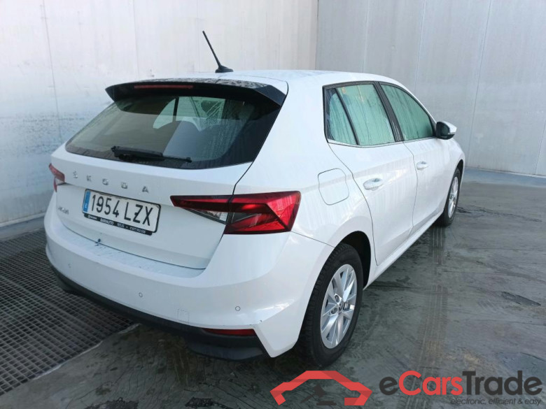 SKODA Fabia / 2021 / 5P / berlina con portón 1.0 TSI 70KW (95CV) Emotion (AC) #2