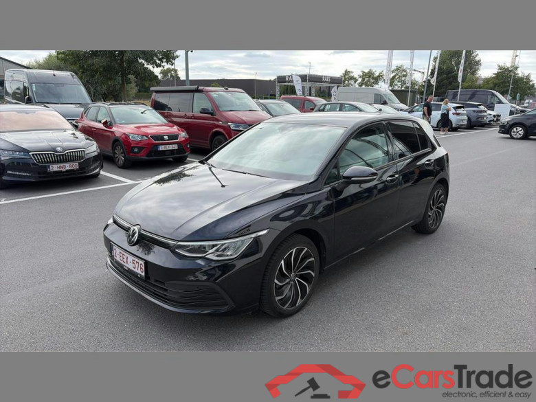 VOLKSWAGEN Golf VIII Golf 1.0 eTSI Life Business Premium OPF DSG #1